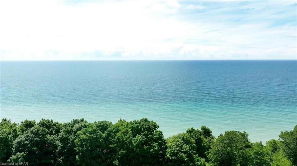 Photo 7 of Unit 49-waters-edge, 77307 Bluewater Highway Highway, Bluewater, Bayfield — HOMEH