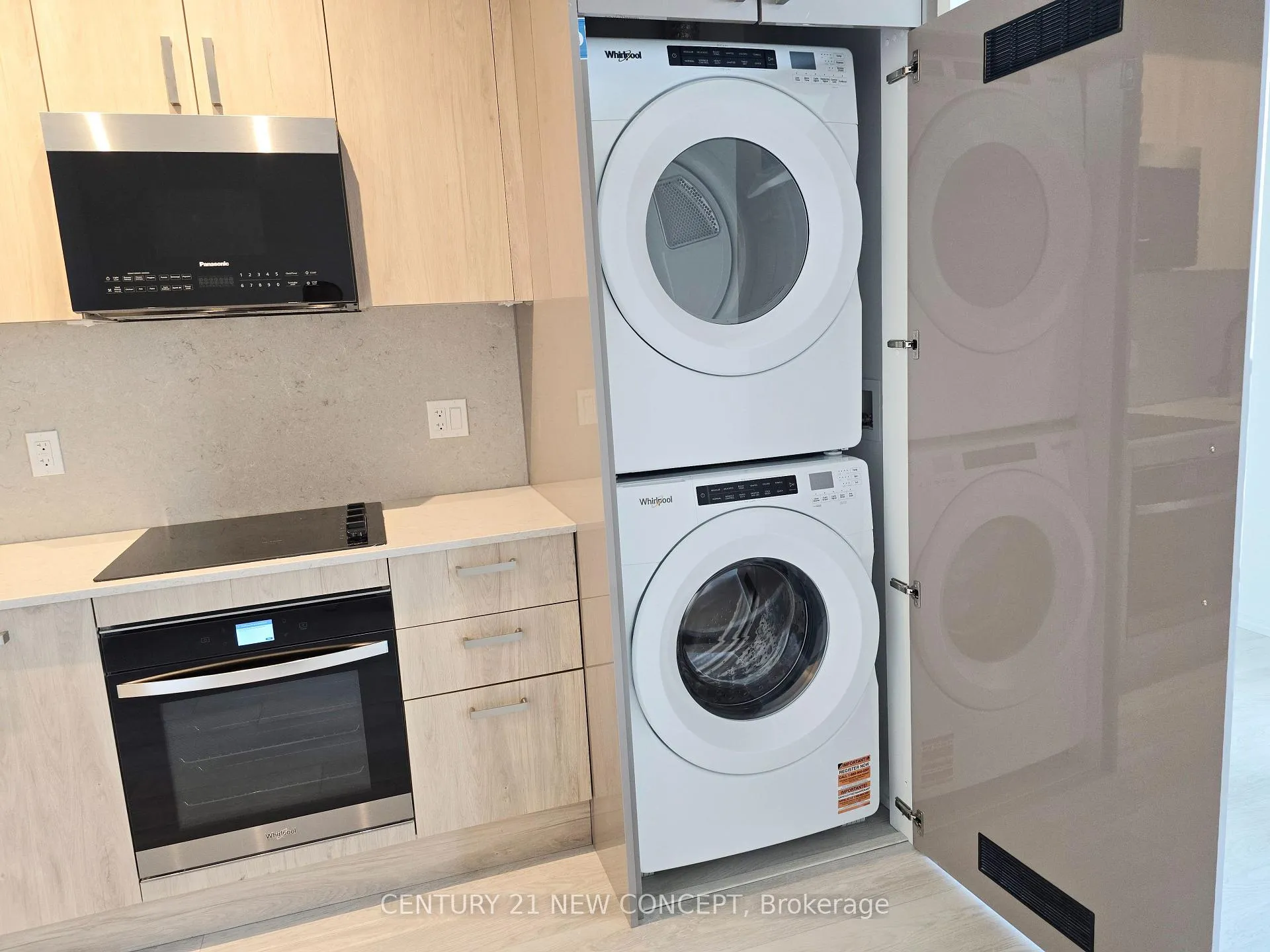 Photo 10 of Unit 1601, 280 Dundas Street, Toronto, Kensington-Chinatown — HOMEH