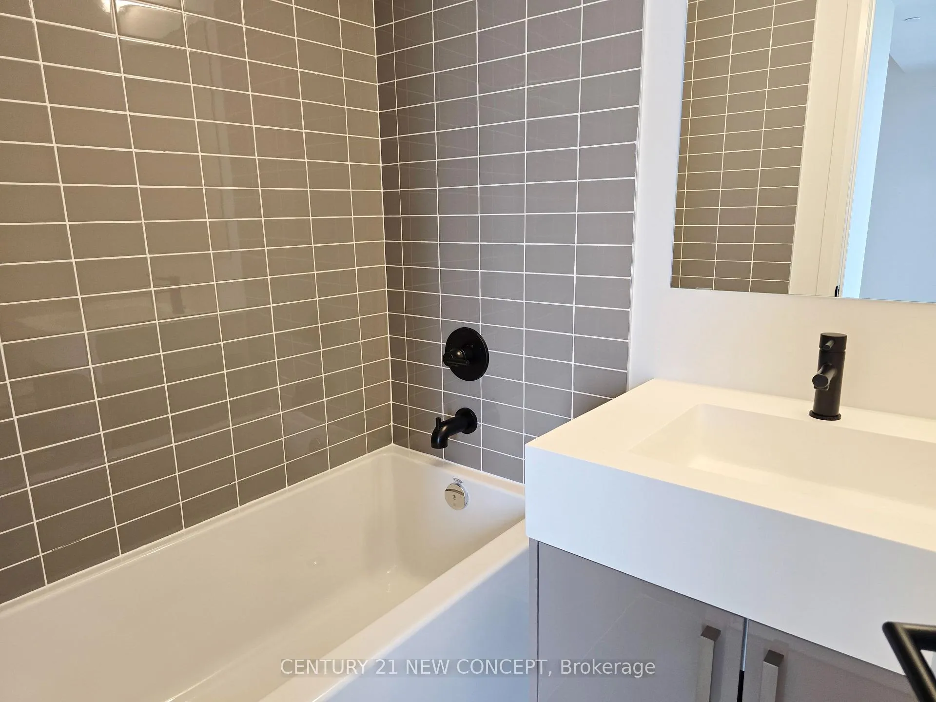 Photo 11 of Unit 1601, 280 Dundas Street, Toronto, Kensington-Chinatown — HOMEH