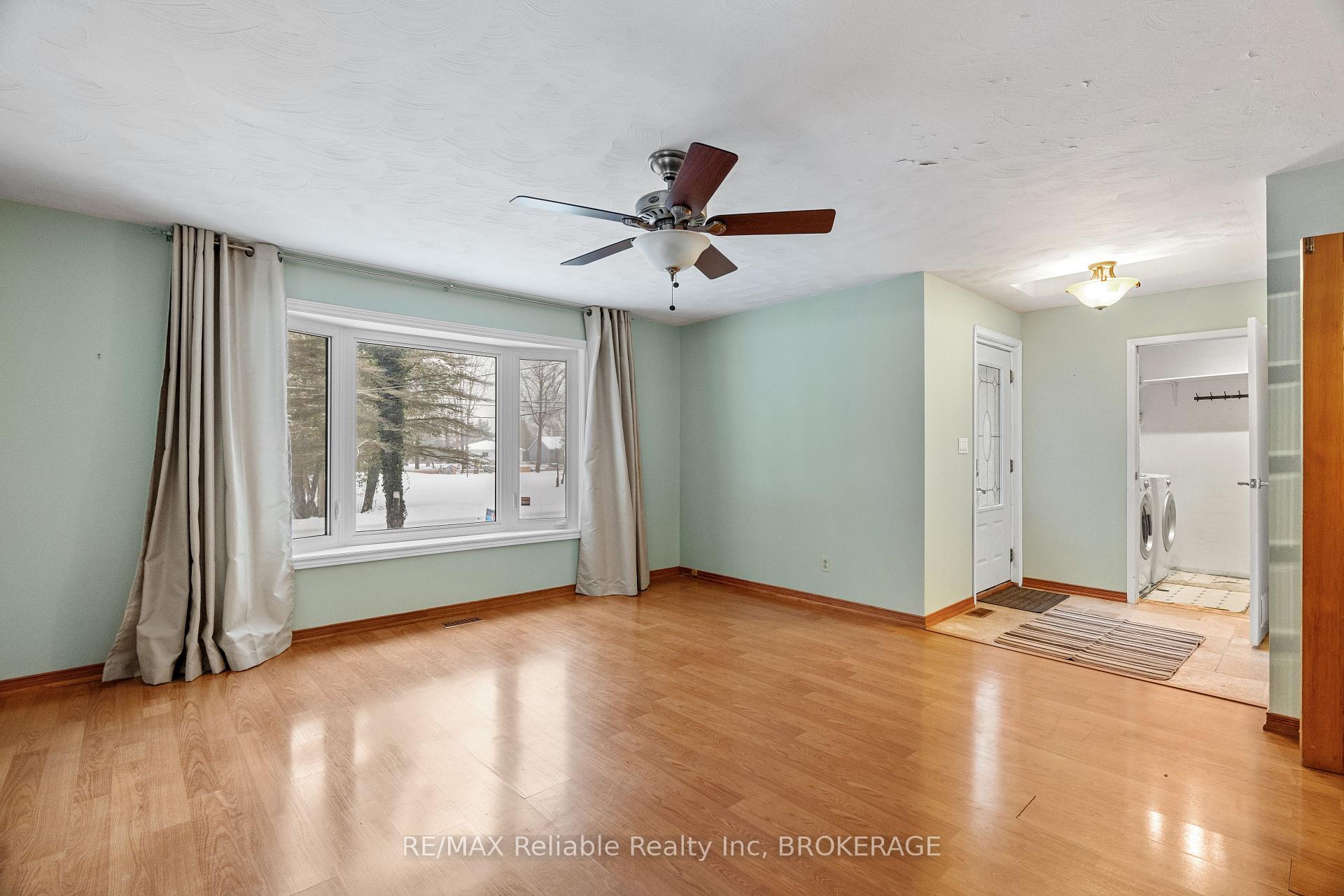 Photo 7 of 13 Park Road, Goderich, Goderich (Town) — HOMEH