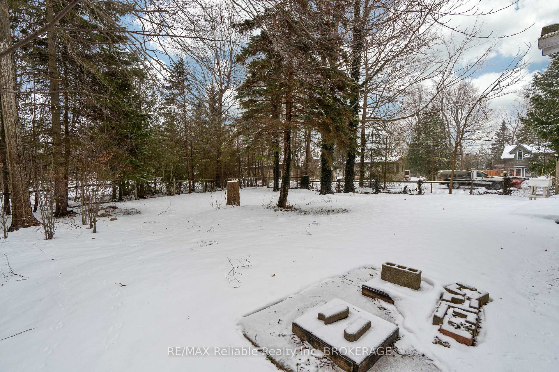 Photo 35 of 13 Park Road, Goderich, Goderich (Town) — HOMEH