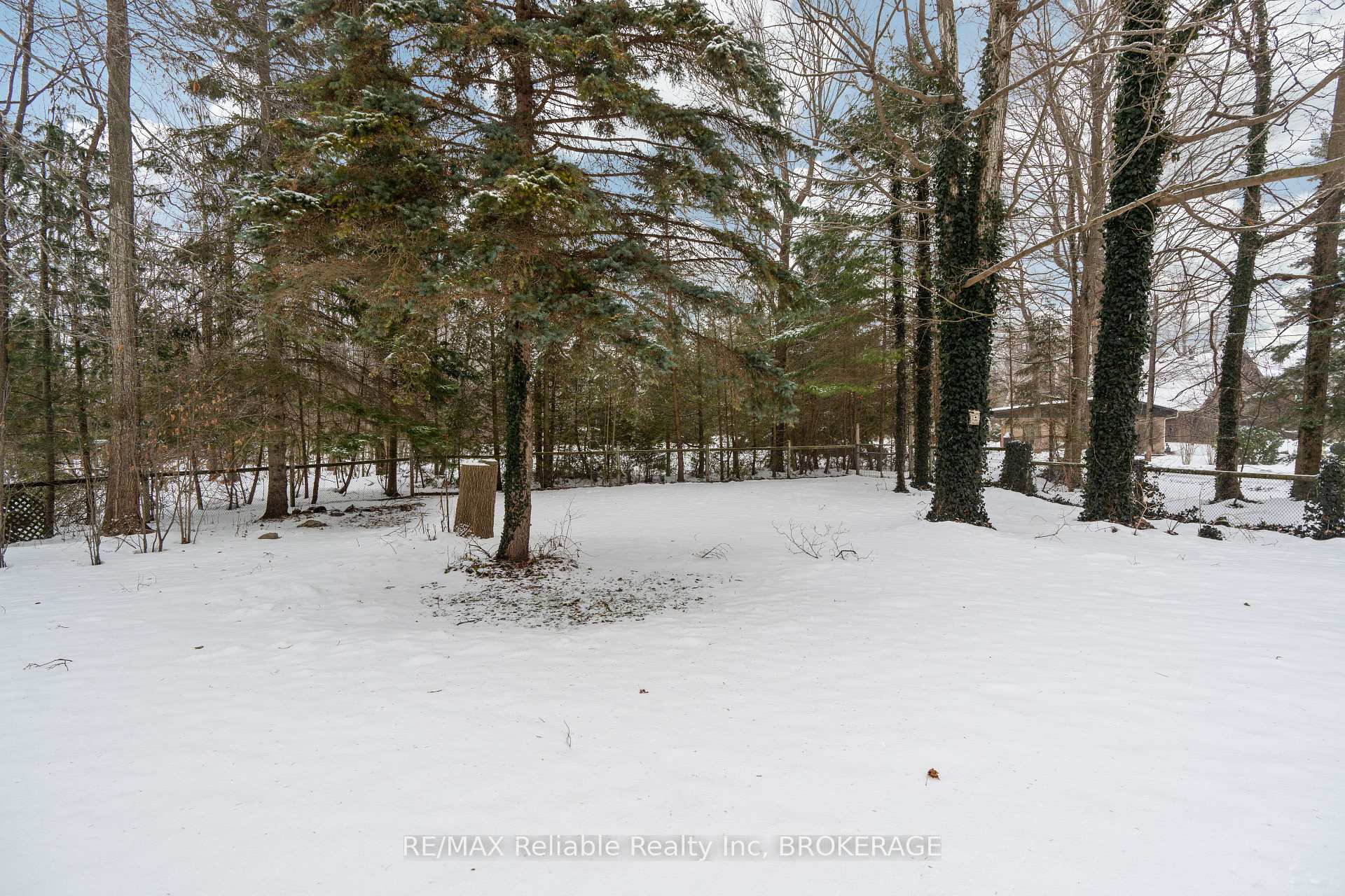 Photo 36 of 13 Park Road, Goderich, Goderich (Town) — HOMEH