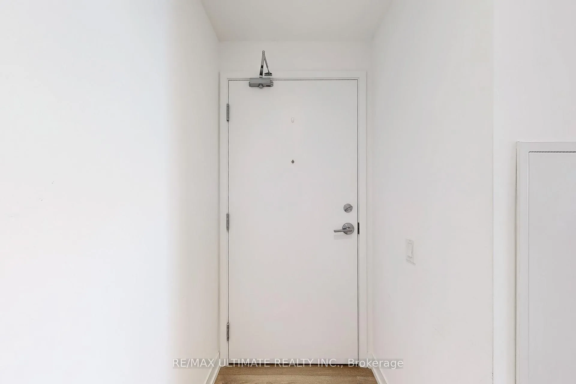 Photo 7 of Unit 4209, 5 Buttermill Avenue, Vaughan, Vaughan Corporate Centre — HOMEH