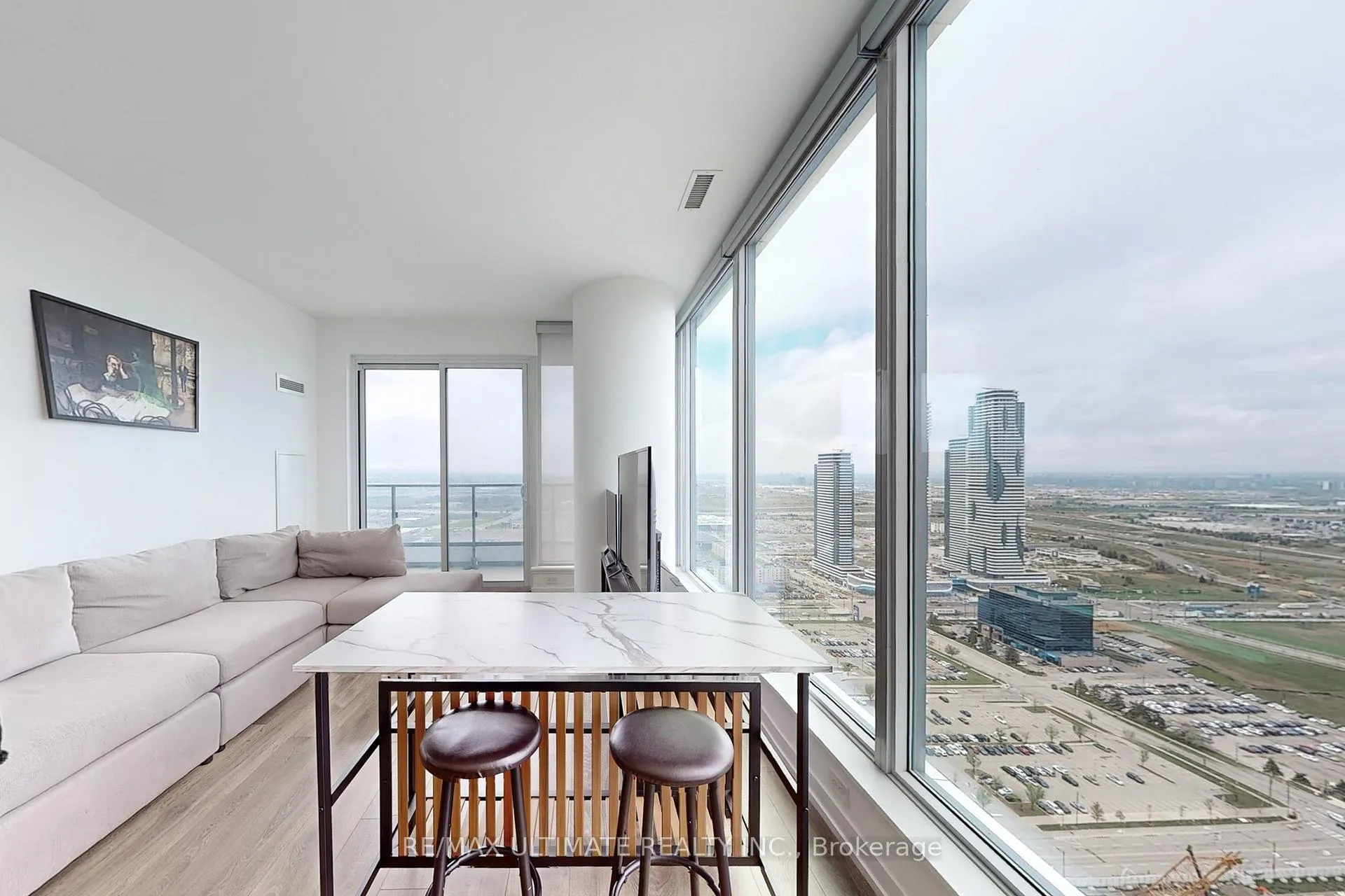 Photo 14 of Unit 4209, 5 Buttermill Avenue, Vaughan, Vaughan Corporate Centre — HOMEH