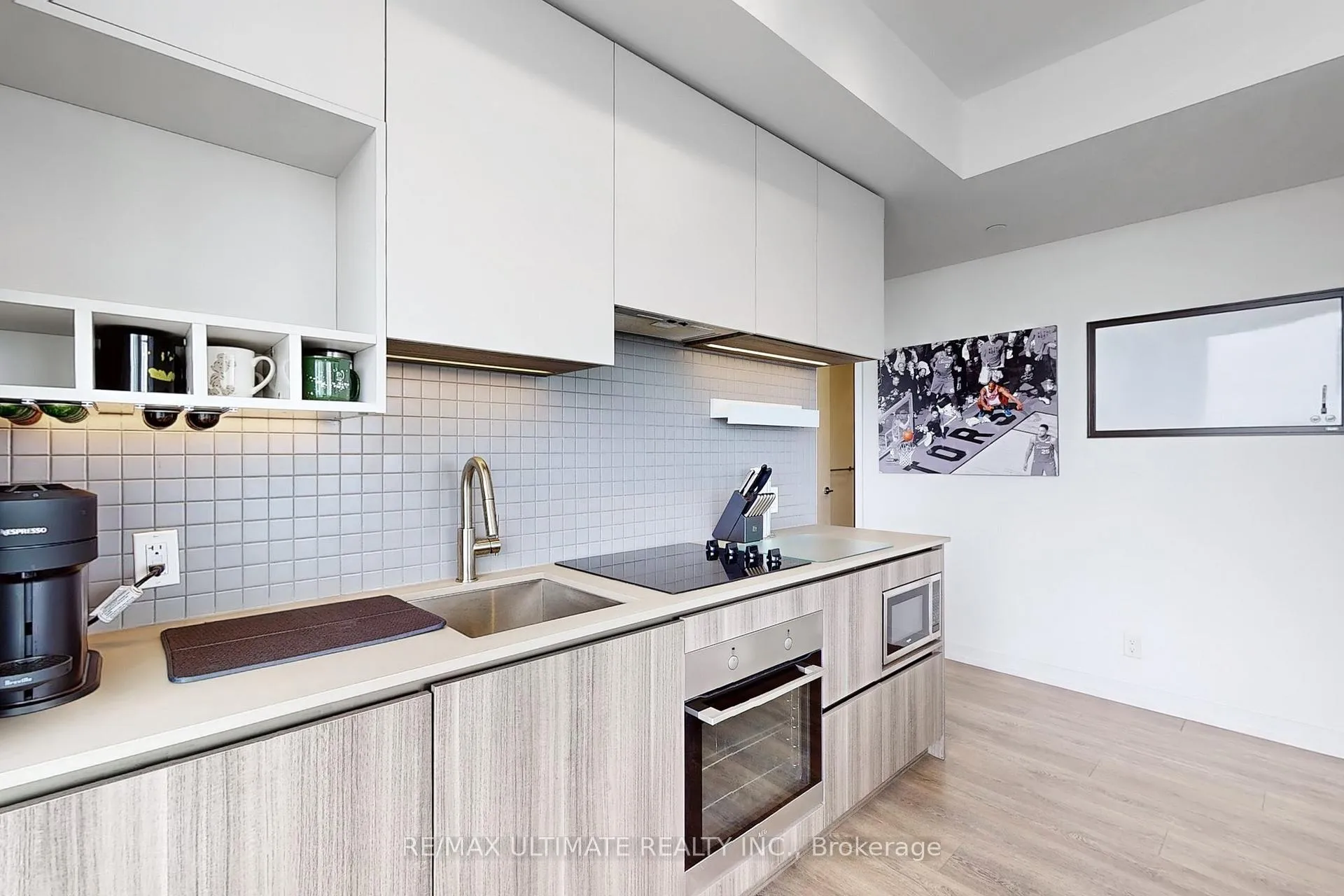 Photo 16 of Unit 4209, 5 Buttermill Avenue, Vaughan, Vaughan Corporate Centre — HOMEH