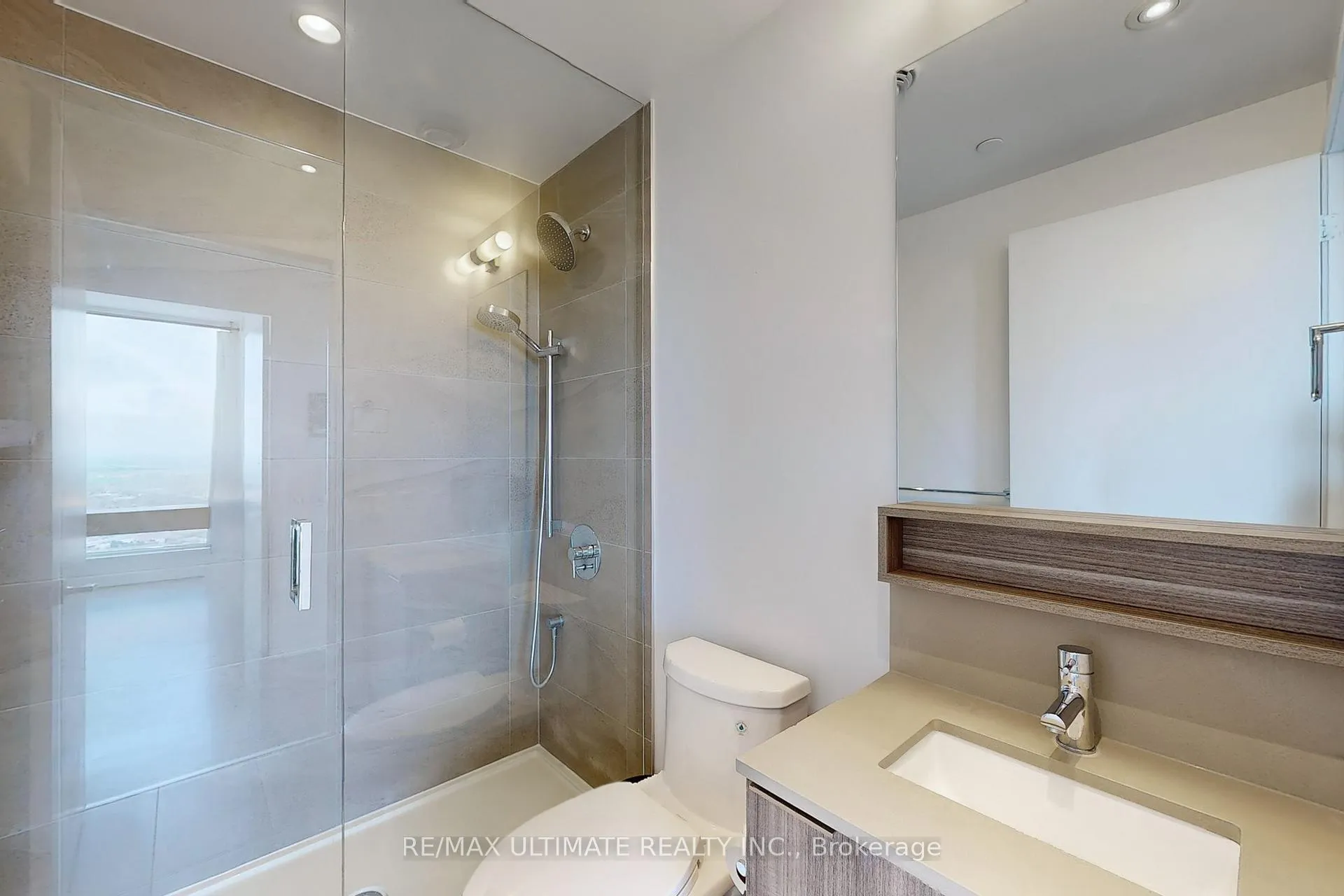 Photo 25 of Unit 4209, 5 Buttermill Avenue, Vaughan, Vaughan Corporate Centre — HOMEH