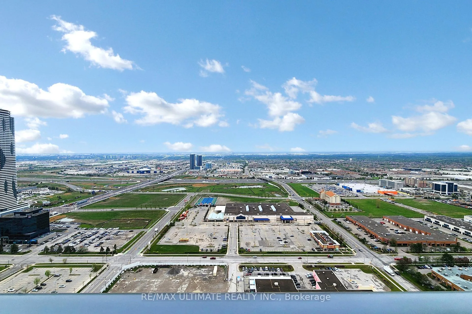 Photo 29 of Unit 4209, 5 Buttermill Avenue, Vaughan, Vaughan Corporate Centre — HOMEH