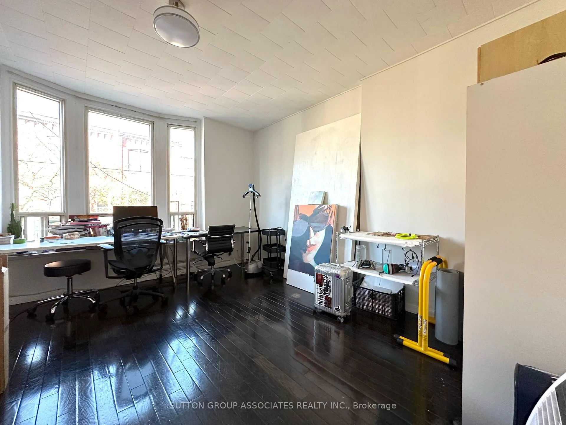 Photo 2 of Unit upper, 589 College St, Toronto, Trinity-Bellwoods — HOMEH