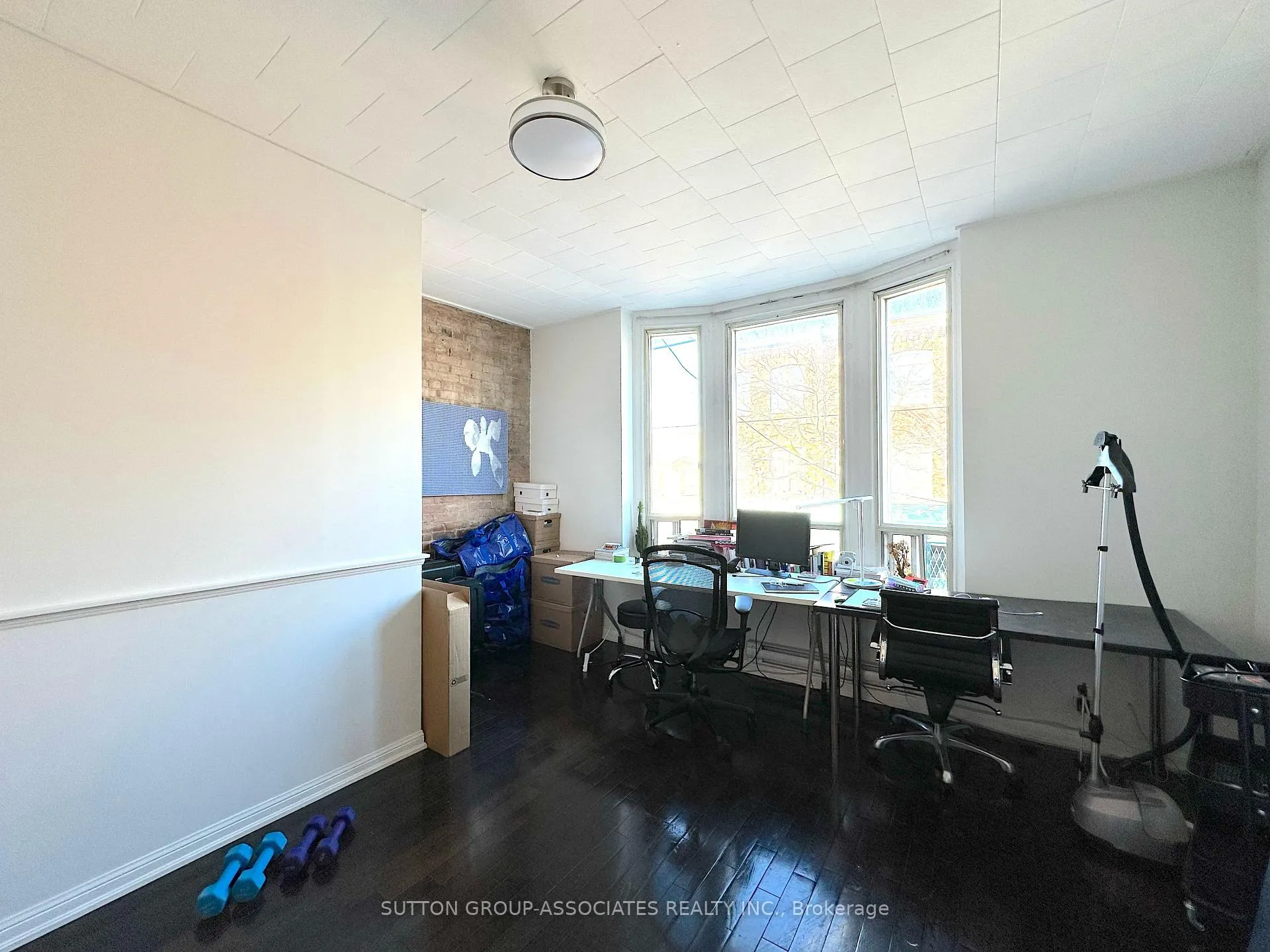 Photo 5 of Unit upper, 589 College St, Toronto, Trinity-Bellwoods — HOMEH