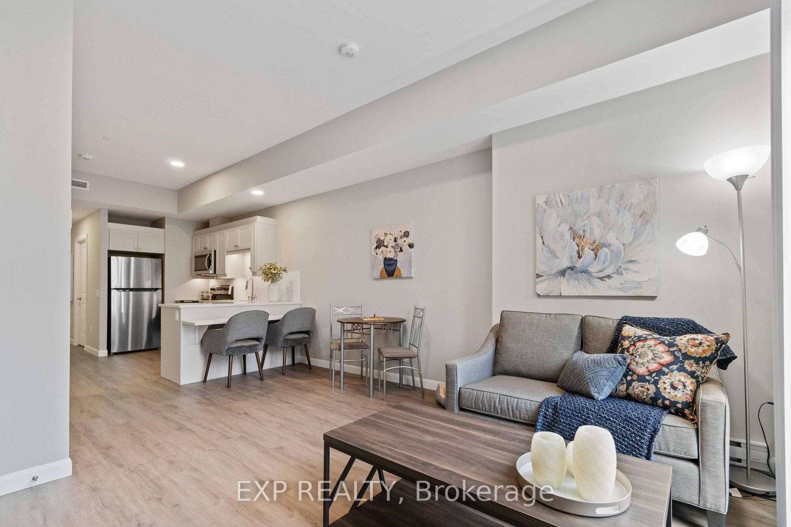 Photo 5 of Unit 104, 31 ERIC DEVLIN Lane, Perth — HOMEH