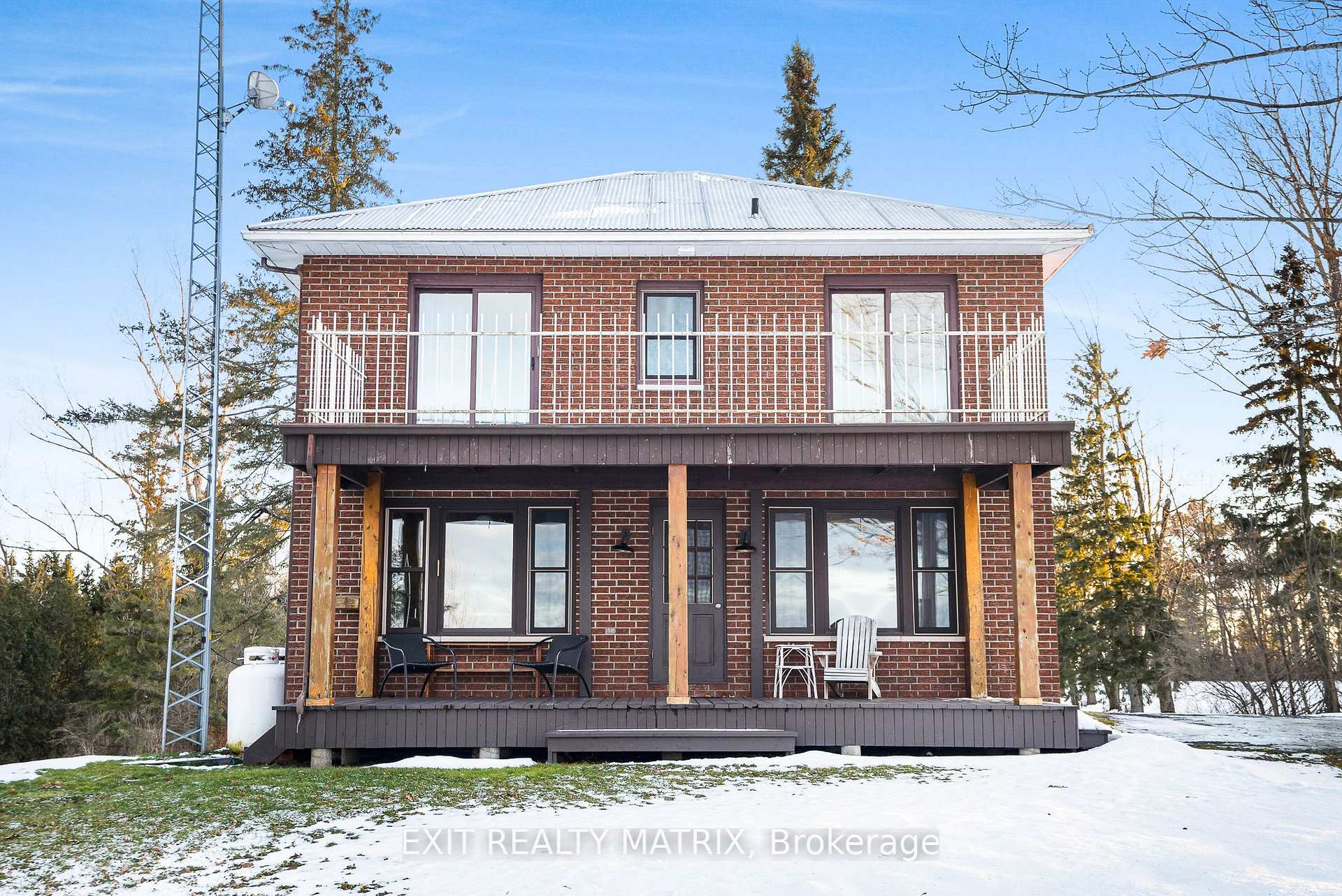 Front of 2970 Bay Road