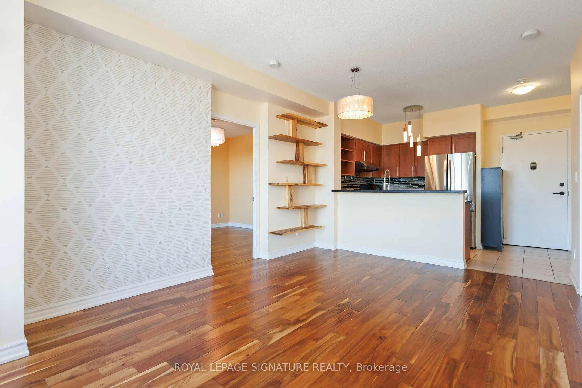 Photo 3 of Unit PH904, 120 Dallimore Circle, North York, Banbury-Don Mills — HOMEH