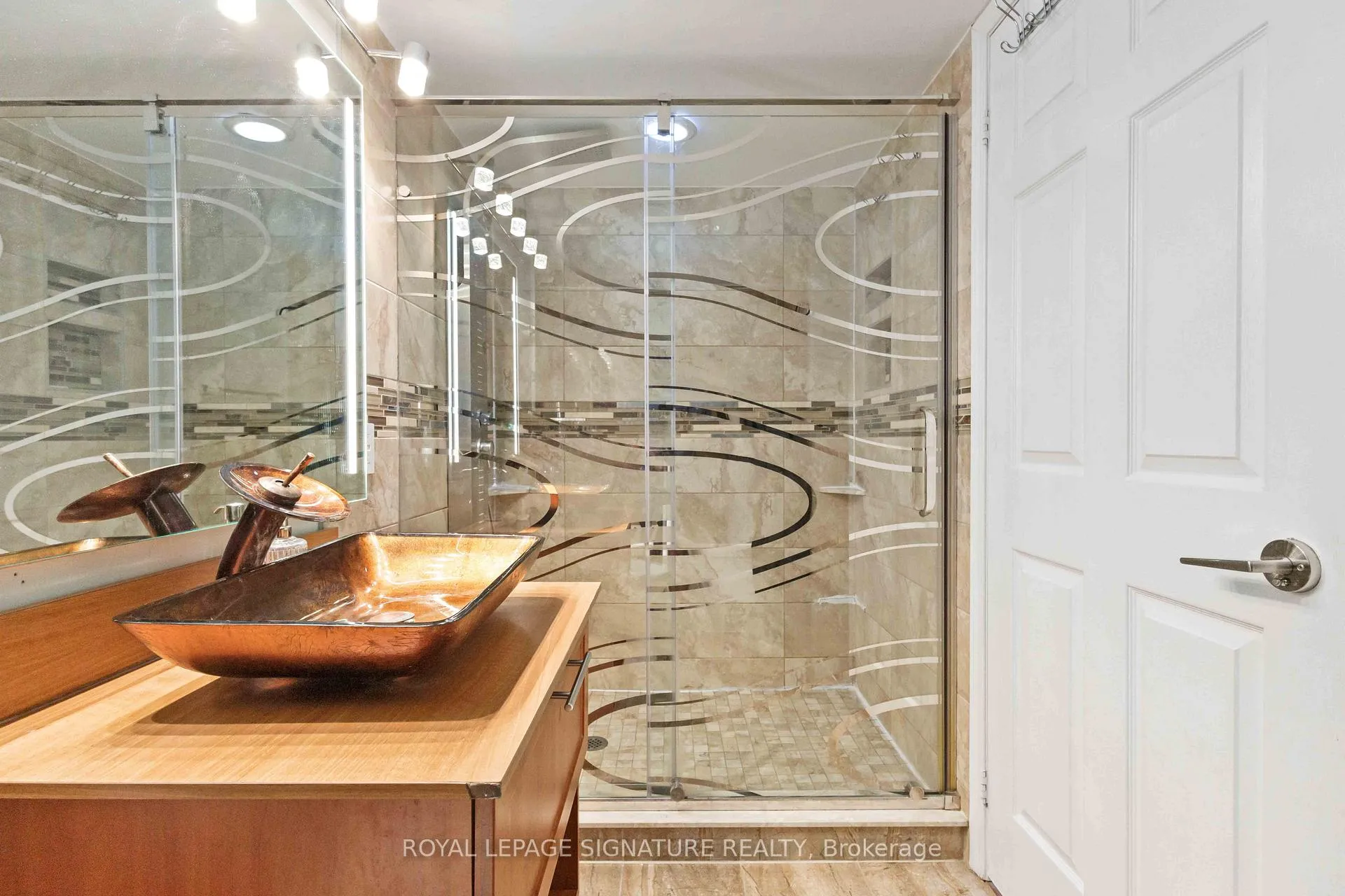 Photo 16 of Unit PH904, 120 Dallimore Circle, North York, Banbury-Don Mills — HOMEH