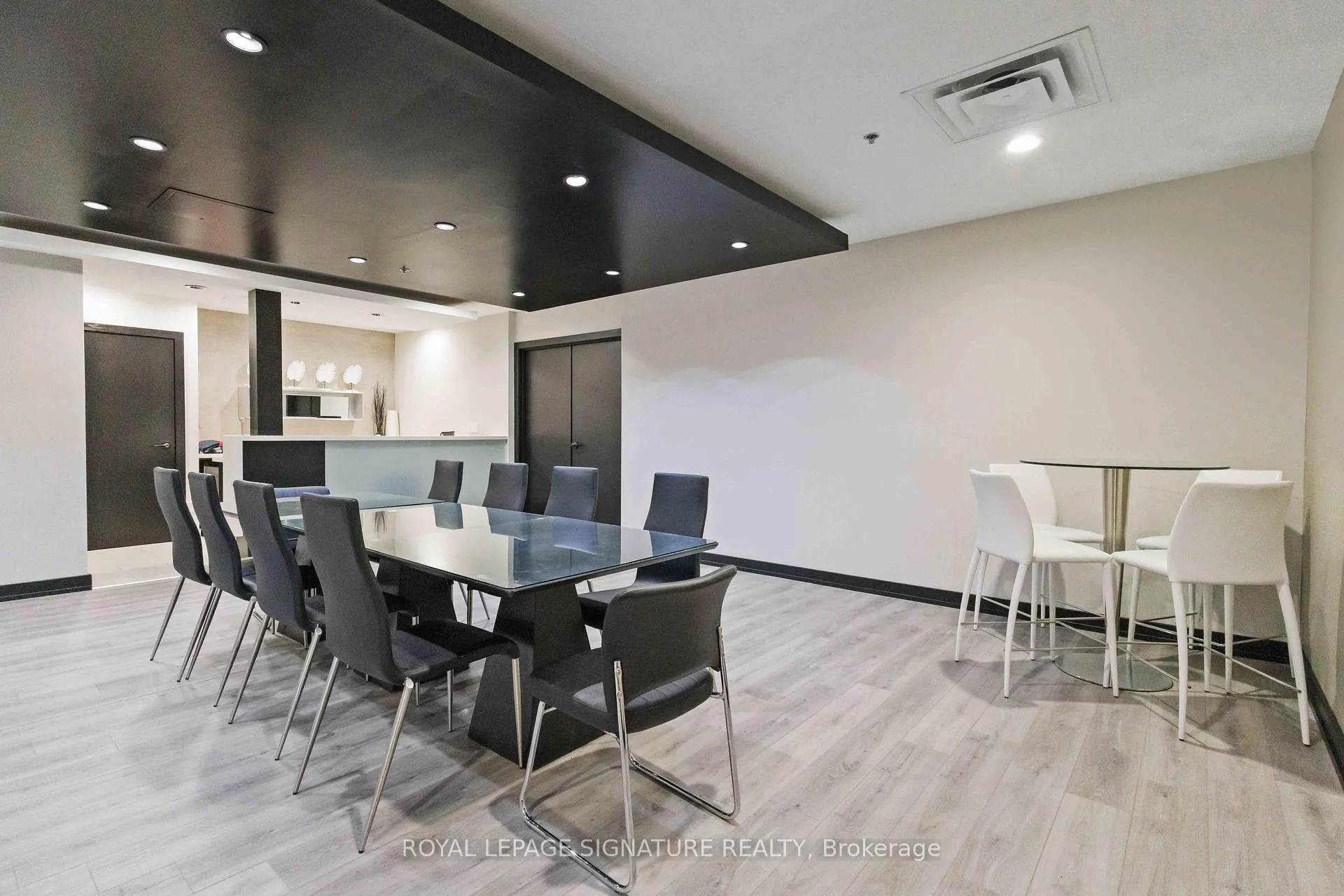 Photo 21 of Unit PH904, 120 Dallimore Circle, North York, Banbury-Don Mills — HOMEH