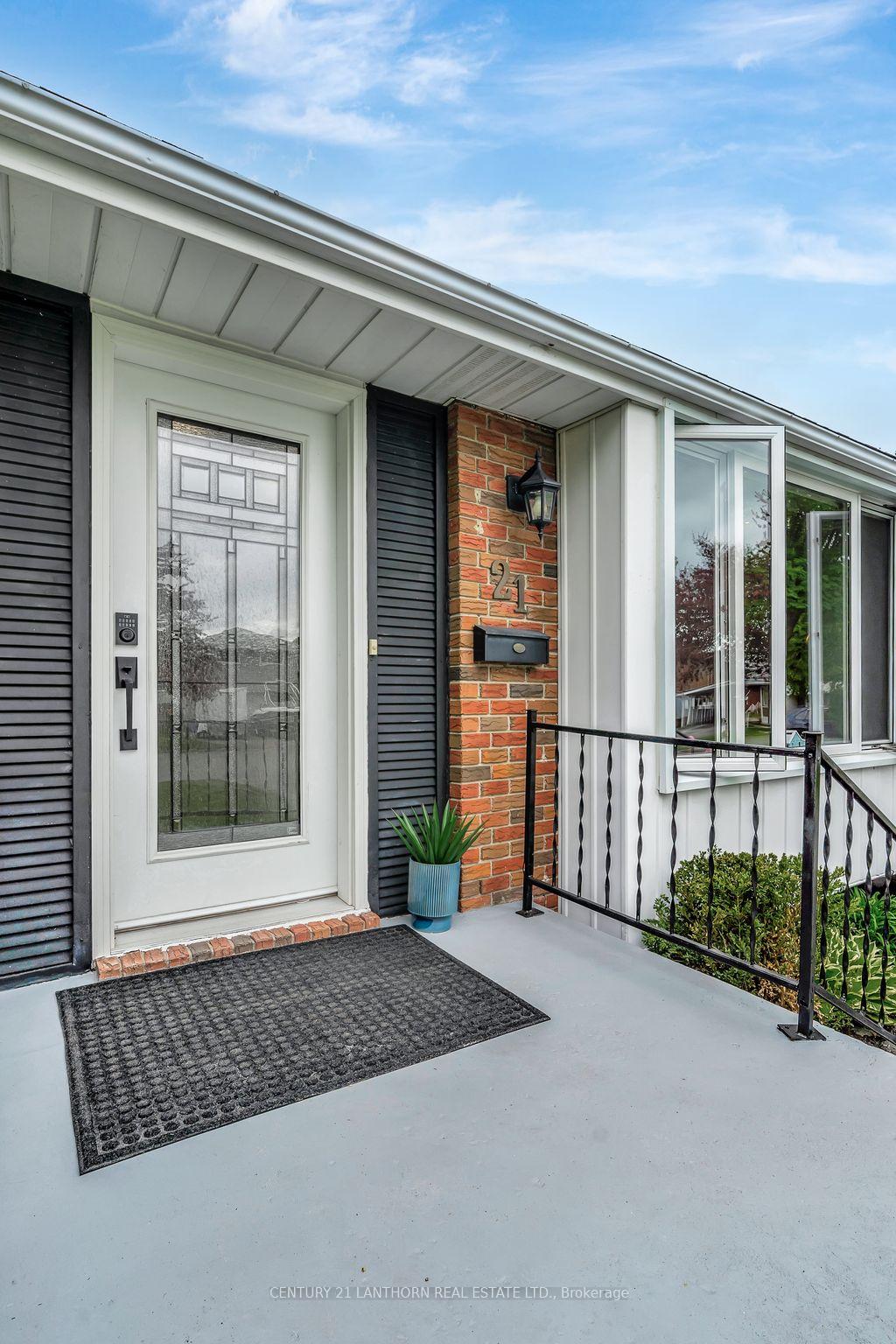 Photo 6 of 21 Glenarden Crescent, Belleville, Belleville Ward — HOMEH