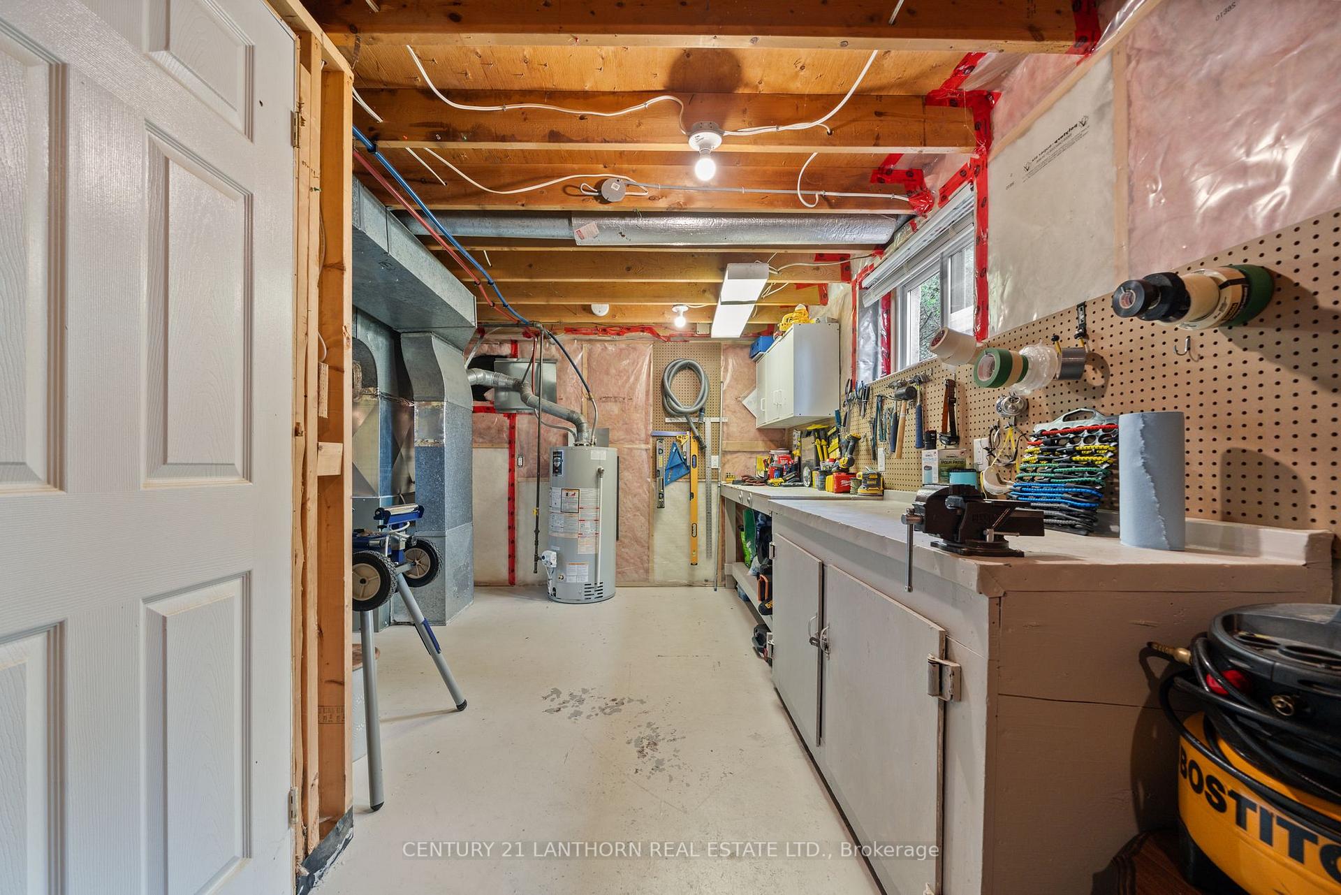 Photo 45 of 21 Glenarden Crescent, Belleville, Belleville Ward — HOMEH
