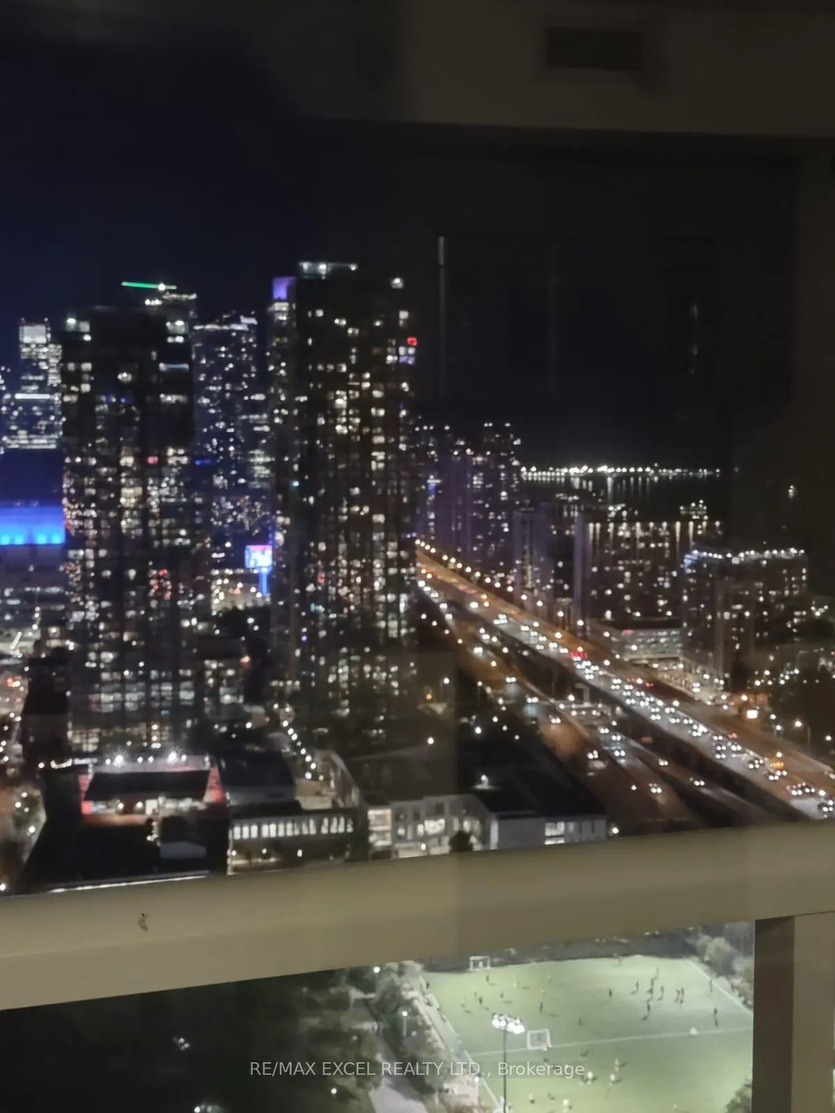 Photo 7 of Unit 3812, 85 Queens Wharf Road, Toronto, Waterfront Communities — HOMEH