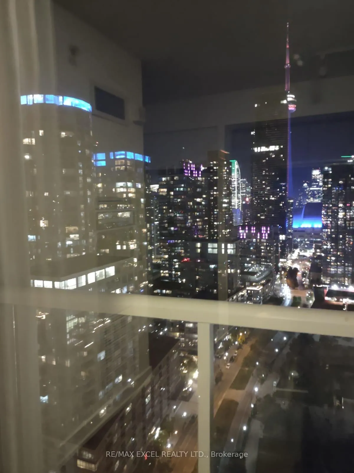 Photo 9 of Unit 3812, 85 Queens Wharf Road, Toronto, Waterfront Communities — HOMEH