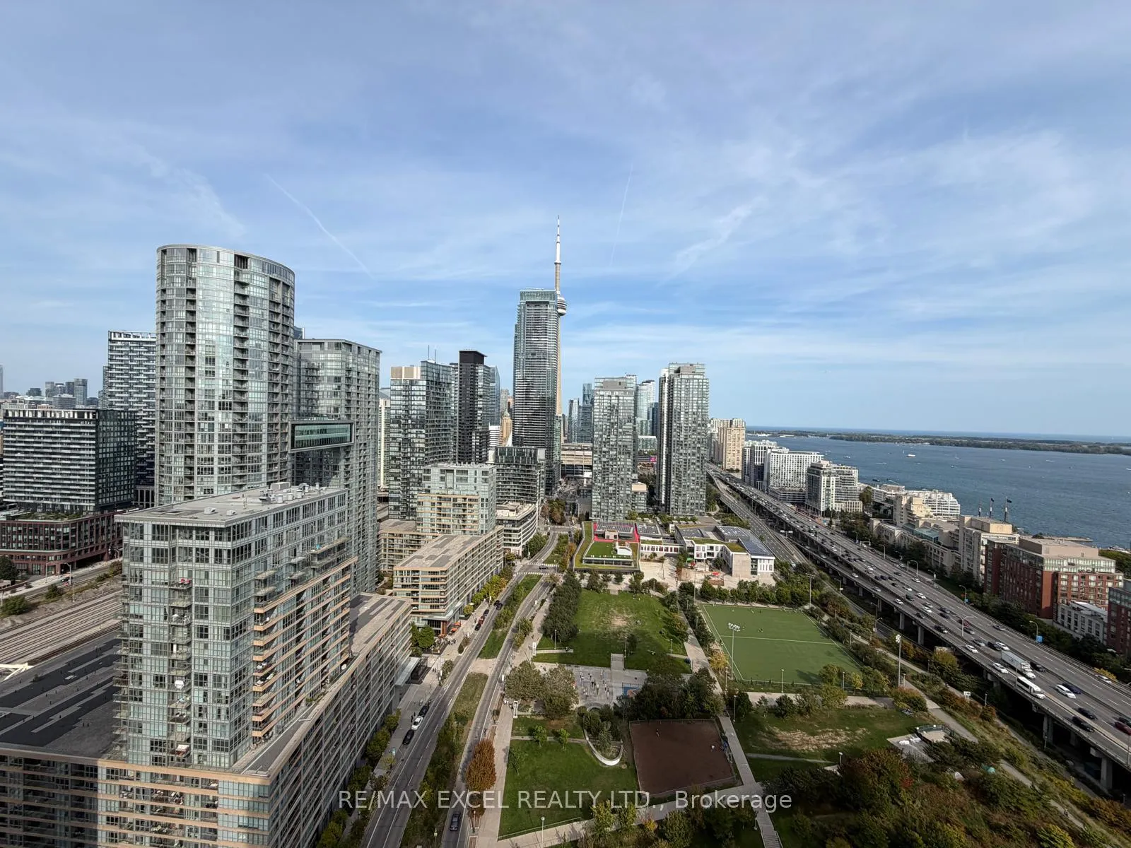 Photo 11 of Unit 3812, 85 Queens Wharf Road, Toronto, Waterfront Communities — HOMEH