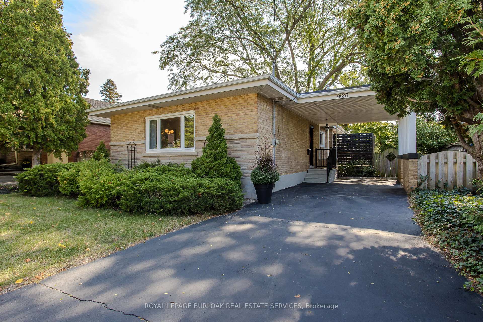 Photo 1 of 1420 Alfred Crescent, Burlington, Brant — HOMEH