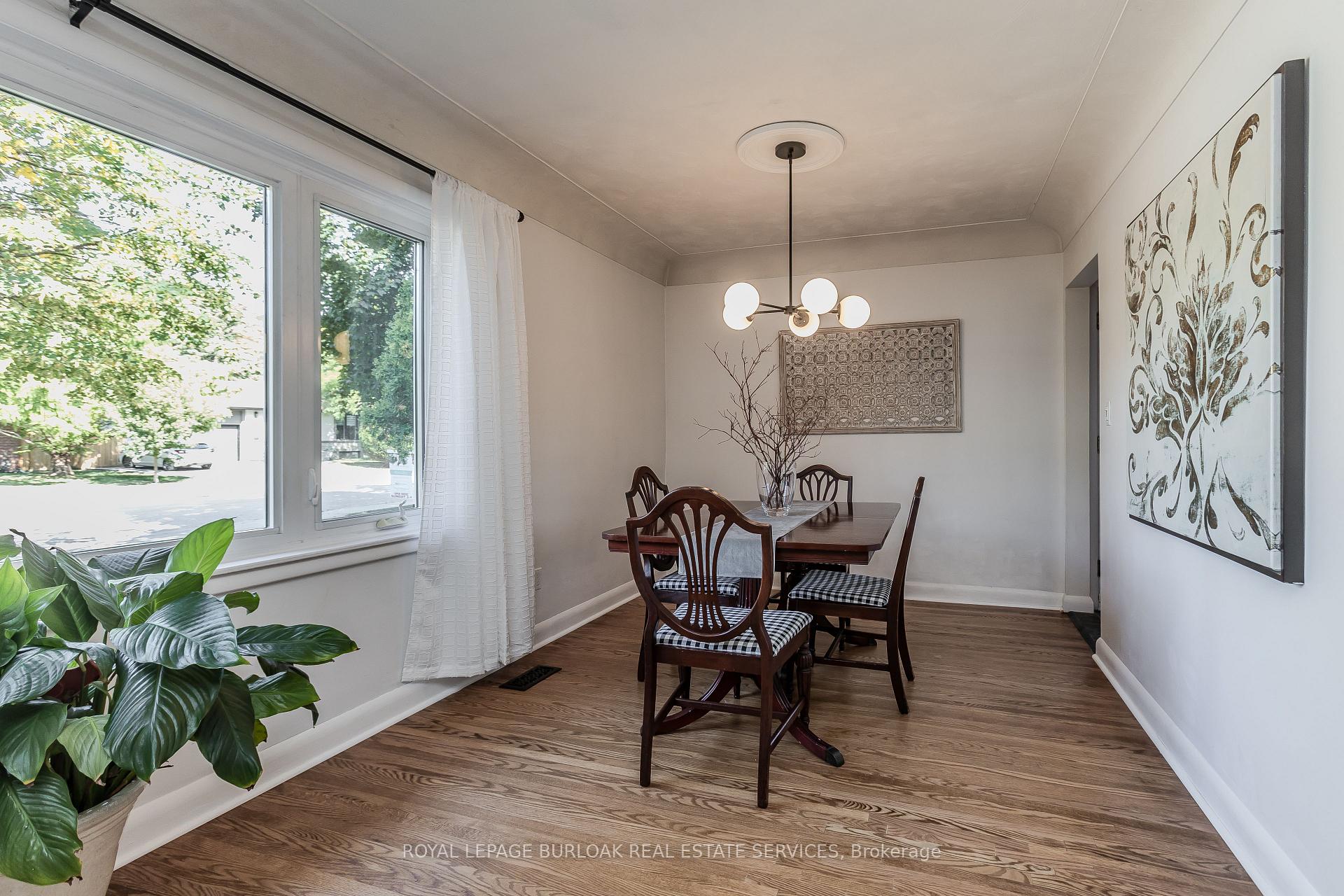 Photo 6 of 1420 Alfred Crescent, Burlington, Brant — HOMEH