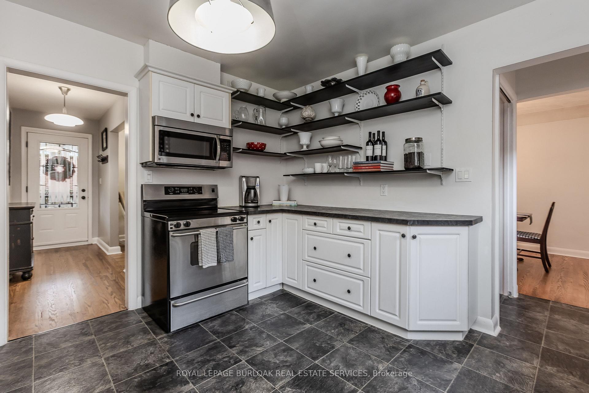 Photo 9 of 1420 Alfred Crescent, Burlington, Brant — HOMEH