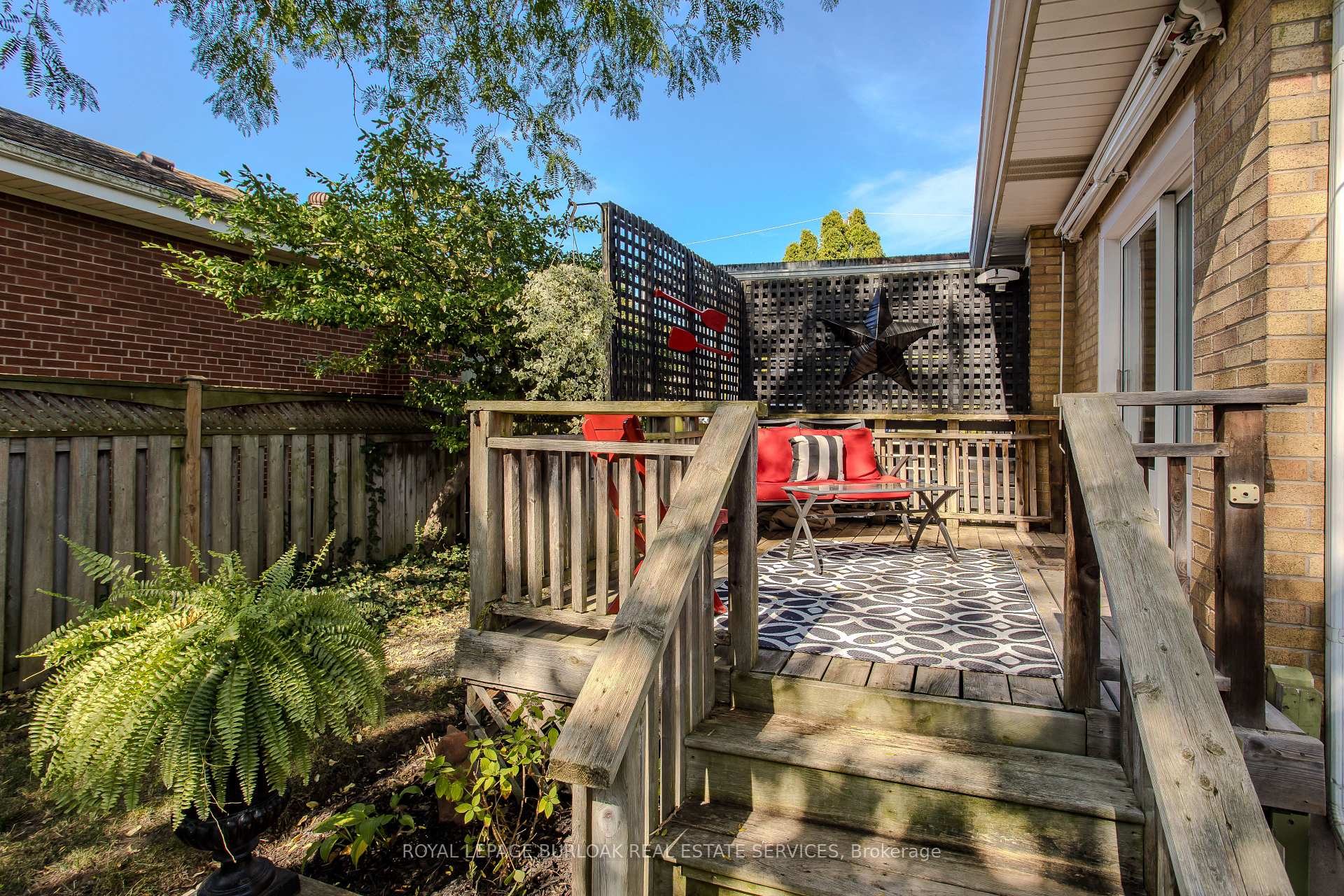 Photo 17 of 1420 Alfred Crescent, Burlington, Brant — HOMEH