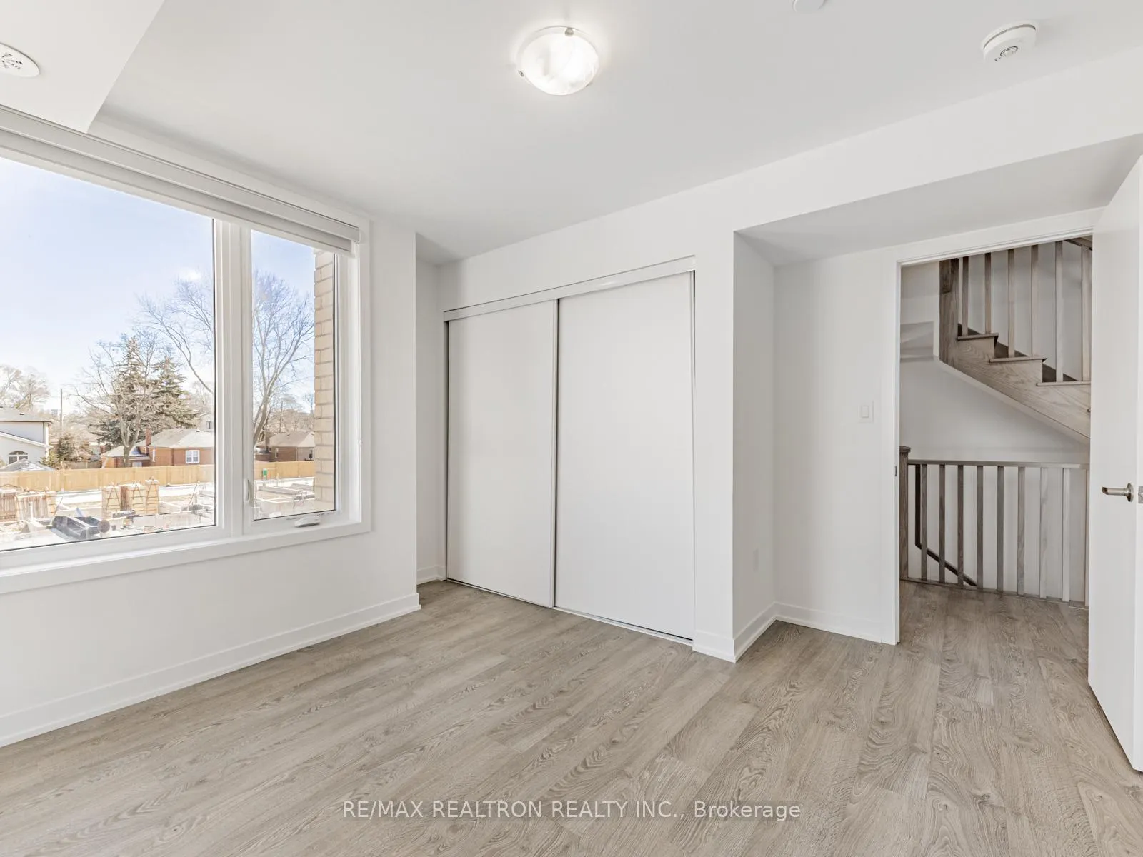 Photo 18 of 4 Turtle Island Road, Toronto, Englemount-Lawrence — HOMEH