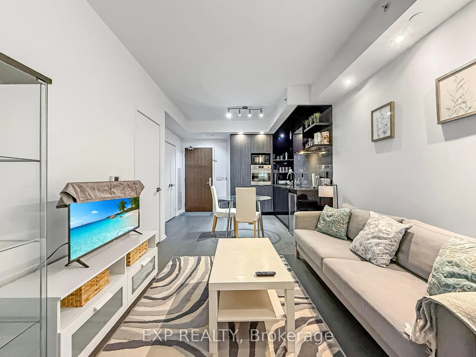 Photo 13 of Unit 1410, 70 Temperance Street, Toronto, Bay Street Corridor — HOMEH