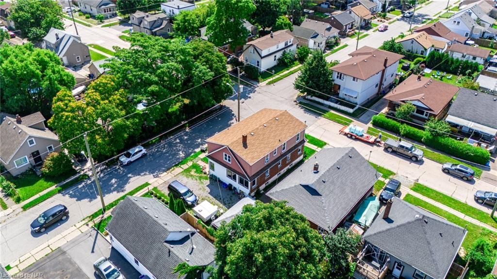 Photo 6 of 7 Bartlett Street, St. Catharines, Facer — HOMEH