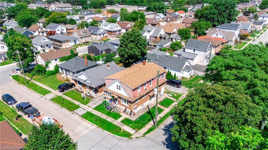 Photo 10 of 7 Bartlett Street, St. Catharines, Facer — HOMEH