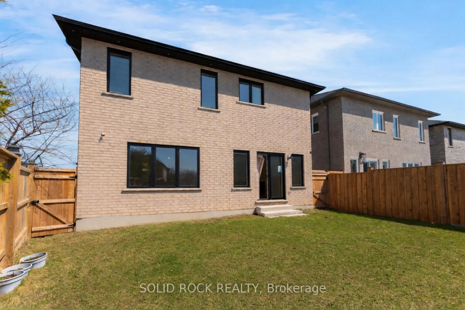 Photo 44 of 629 Doonwoods Crescent, Kitchener — HOMEH