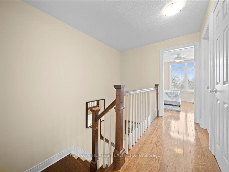 Photo 23 of 46 Kings Landing Point, Ottawa, Ottawa East — HOMEH