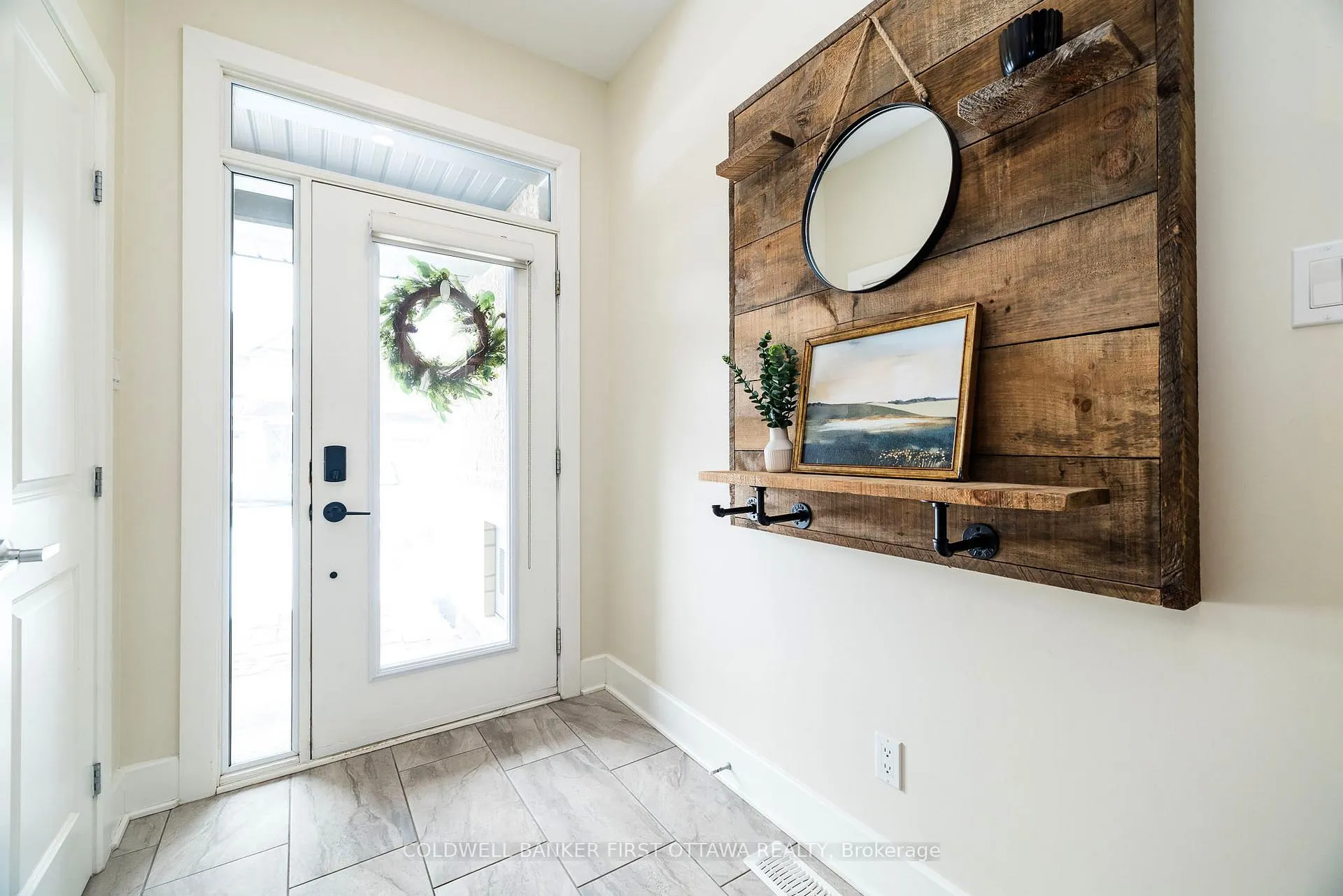 Photo 4 of 211 Purchase Crescent, Ottawa, Stittsville (South) — HOMEH