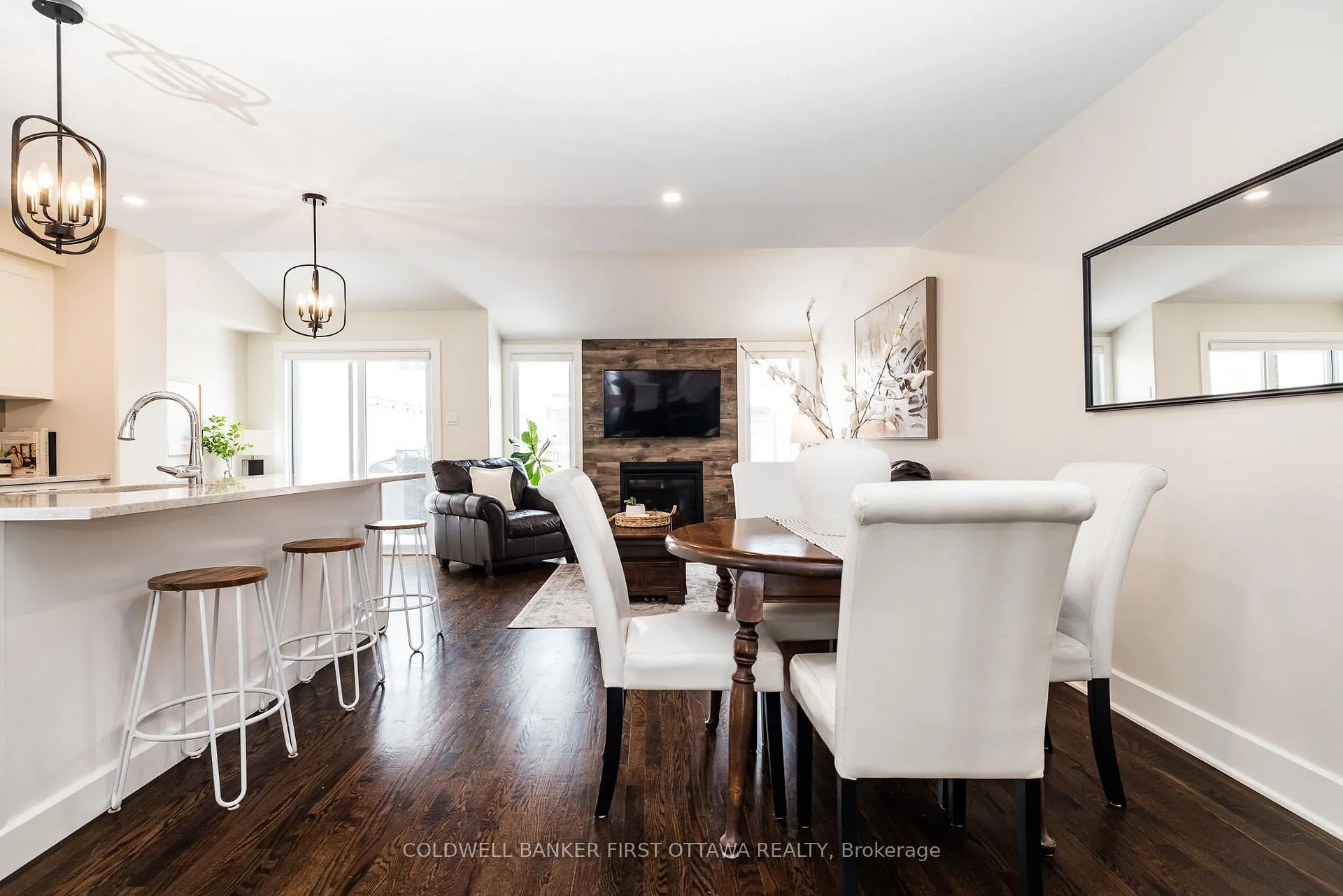 Photo 11 of 211 Purchase Crescent, Ottawa, Stittsville (South) — HOMEH