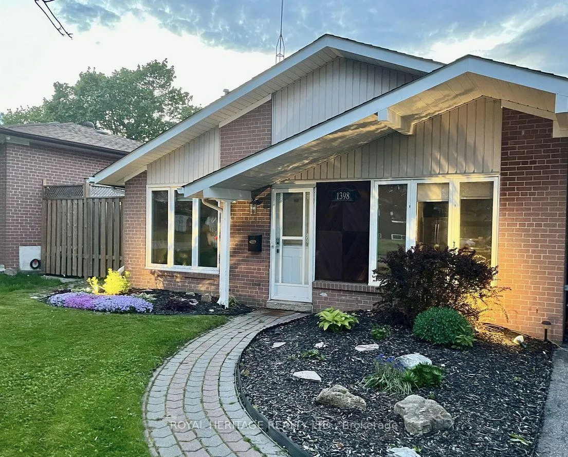 Photo 1 of 1398 Fordon Avenue, Pickering, Bay Ridges — HOMEH