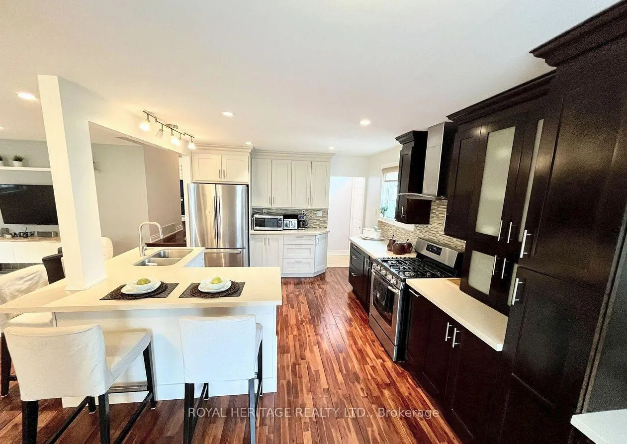 Photo 3 of 1398 Fordon Avenue, Pickering, Bay Ridges — HOMEH