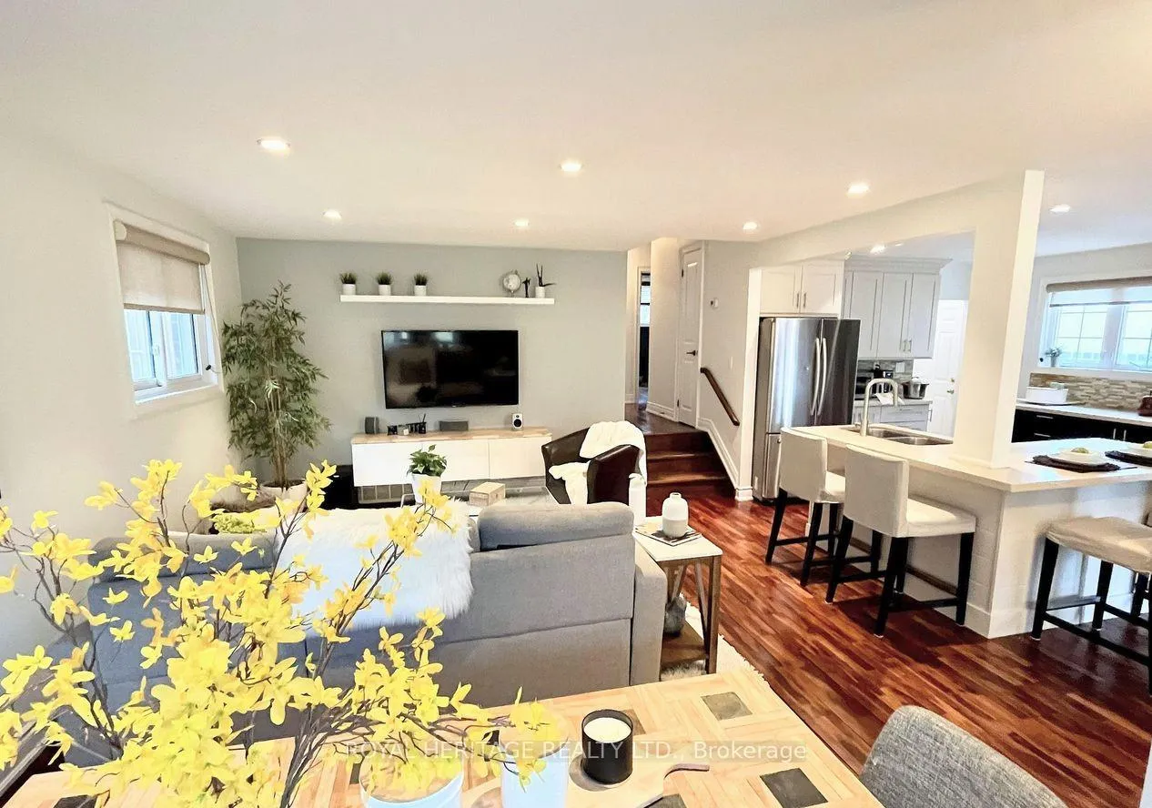 Photo 7 of 1398 Fordon Avenue, Pickering, Bay Ridges — HOMEH