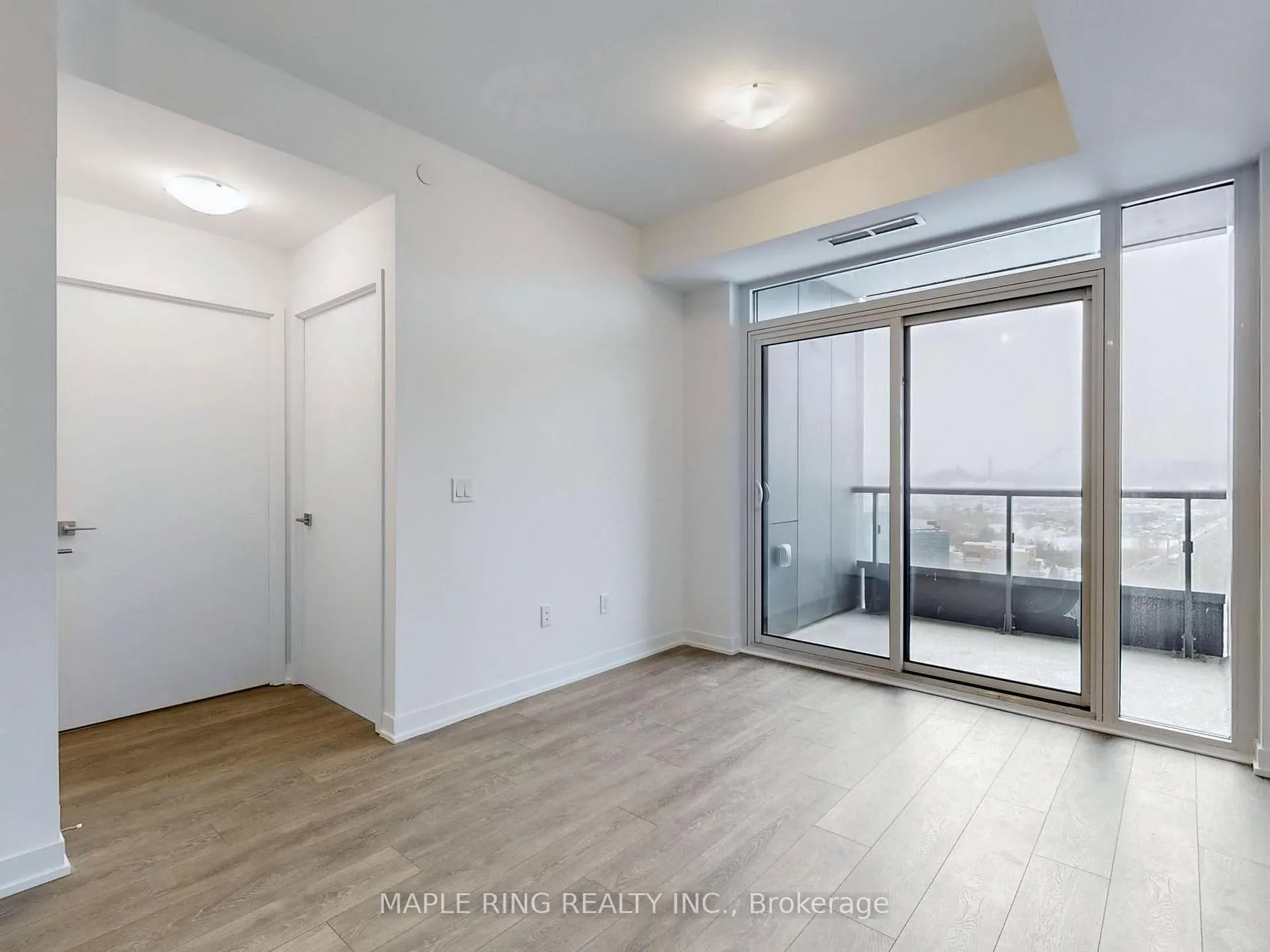 Photo 6 of Unit 1125, 498 Caldari Road, Vaughan, Concord — HOMEH
