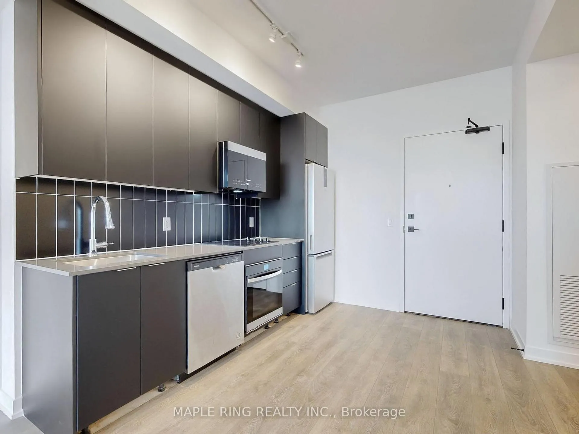 Photo 15 of Unit 1125, 498 Caldari Road, Vaughan, Concord — HOMEH