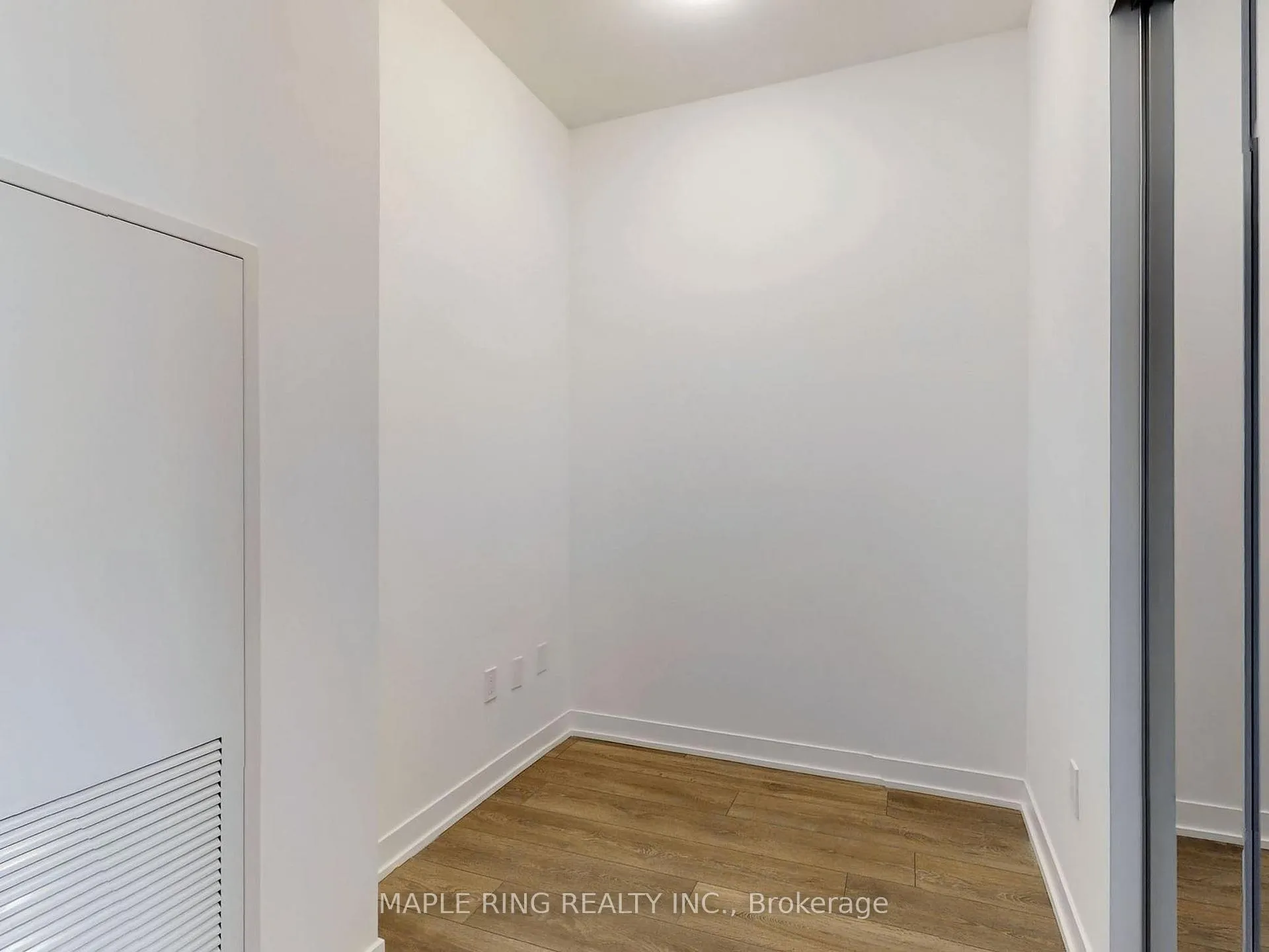 Photo 24 of Unit 1125, 498 Caldari Road, Vaughan, Concord — HOMEH