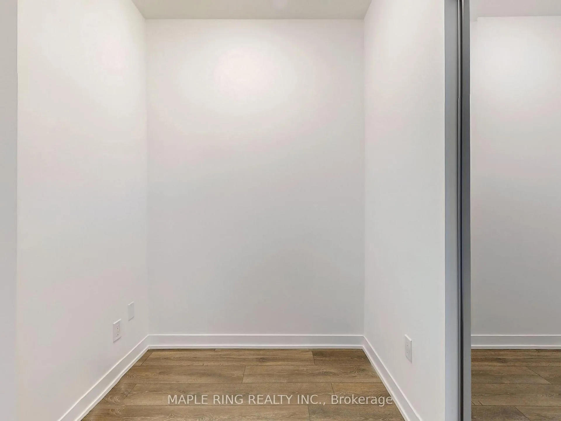 Photo 25 of Unit 1125, 498 Caldari Road, Vaughan, Concord — HOMEH