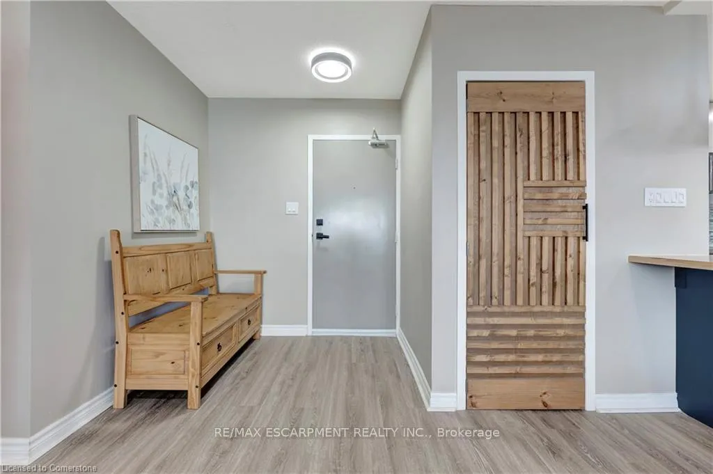 Photo 9 of Unit 1207, 500 Green Road, Hamilton, Stoney Creek — HOMEH