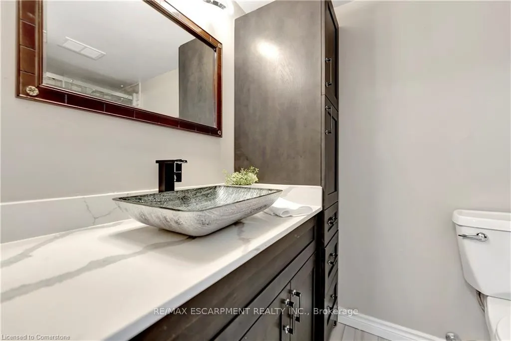Photo 21 of Unit 1207, 500 Green Road, Hamilton, Stoney Creek — HOMEH