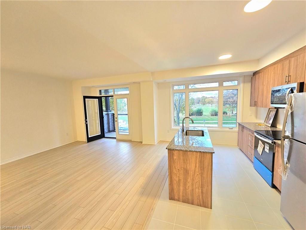 Photo 6 of 40 Sidney Rose Common, St. Catharines, Glendale/Glenridge — HOMEH