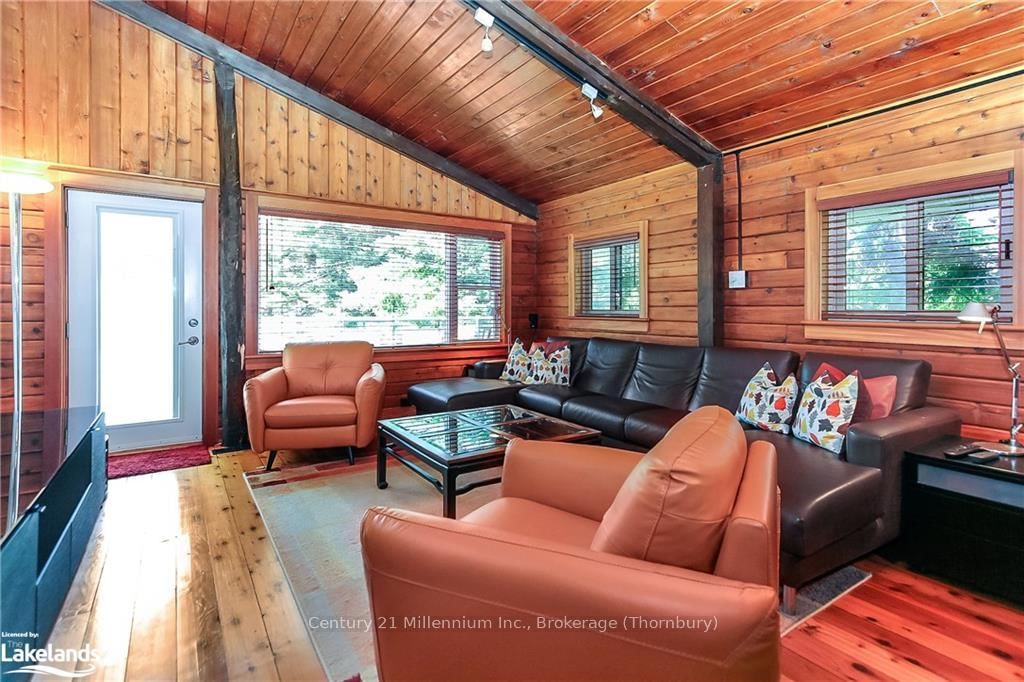 Photo 4 of 109 CRAIGMORE Cres, Blue Mountains — HOMEH