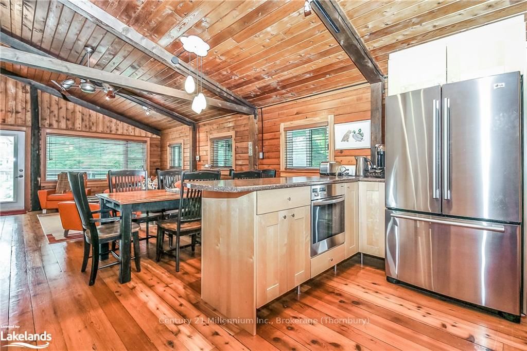 Photo 8 of 109 CRAIGMORE Cres, Blue Mountains — HOMEH