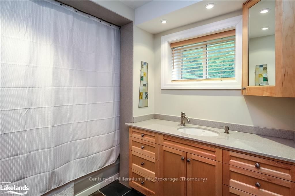 Photo 10 of 109 CRAIGMORE Cres, Blue Mountains — HOMEH