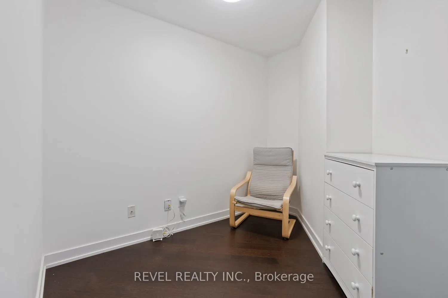 Photo 15 of Unit 609, 1030 King Street W, Toronto, Niagara — HOMEH