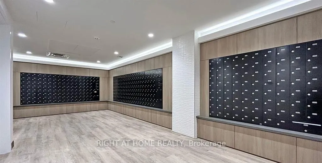 Photo 20 of Unit 1301, 7950 Bathurst Street, Vaughan, Beverley Glen — HOMEH